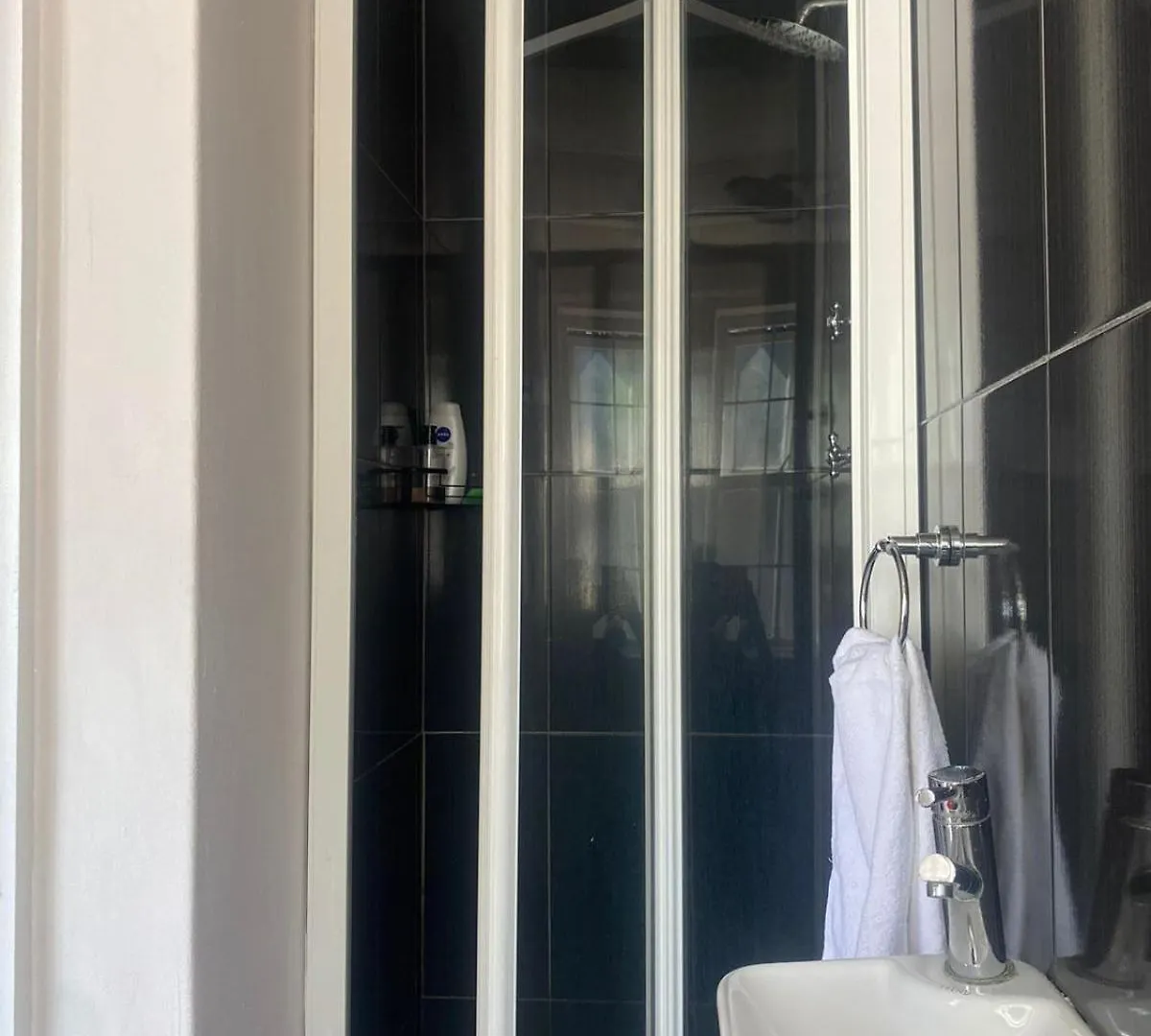 Freys 1 Daire Cape Town